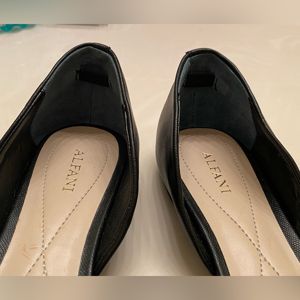 Alfani D’Orsay Open Toe Flats - Picture 4 of 7